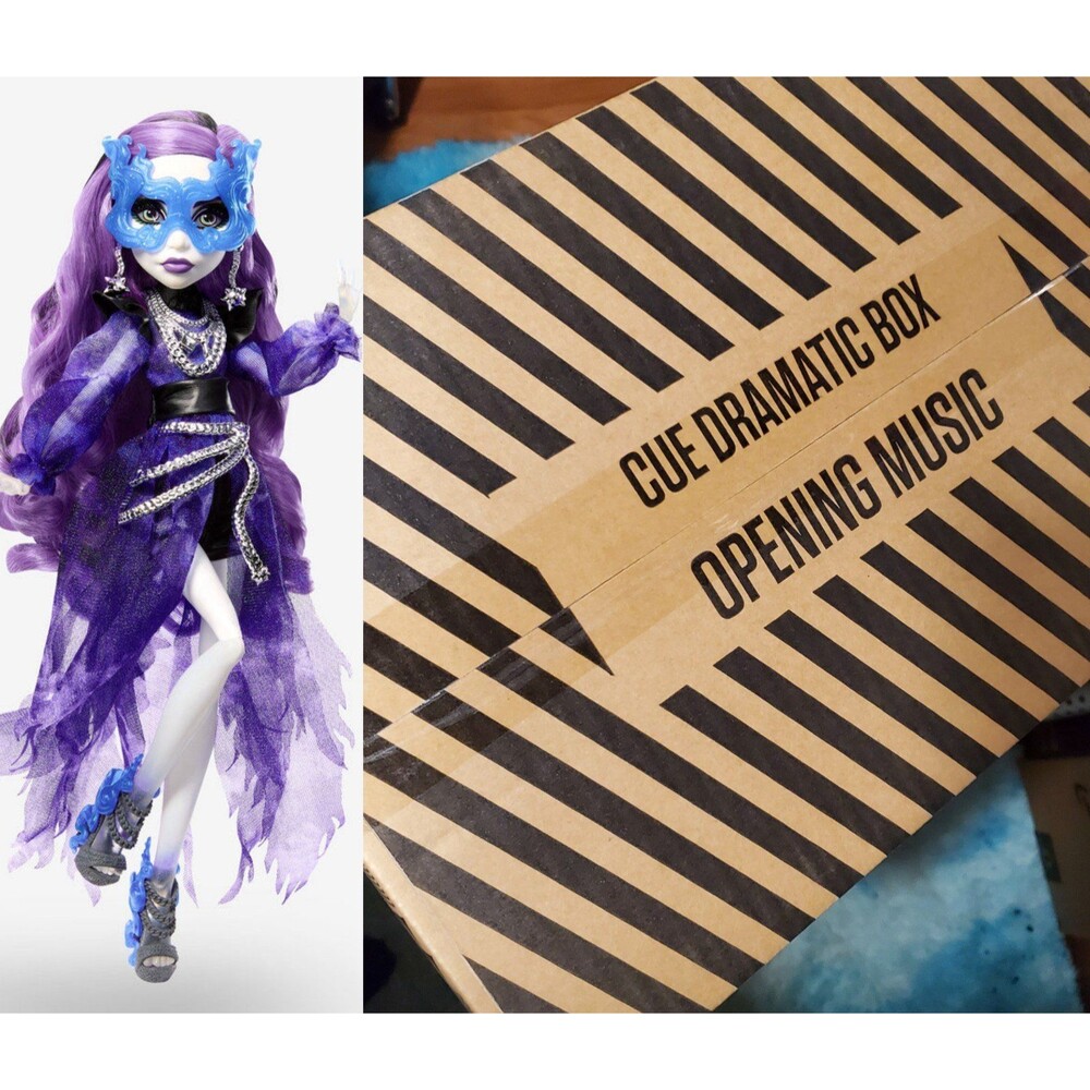 Mattel Monster High Haunt Couture Midnight Runway Spectra Vondergeist Skullector